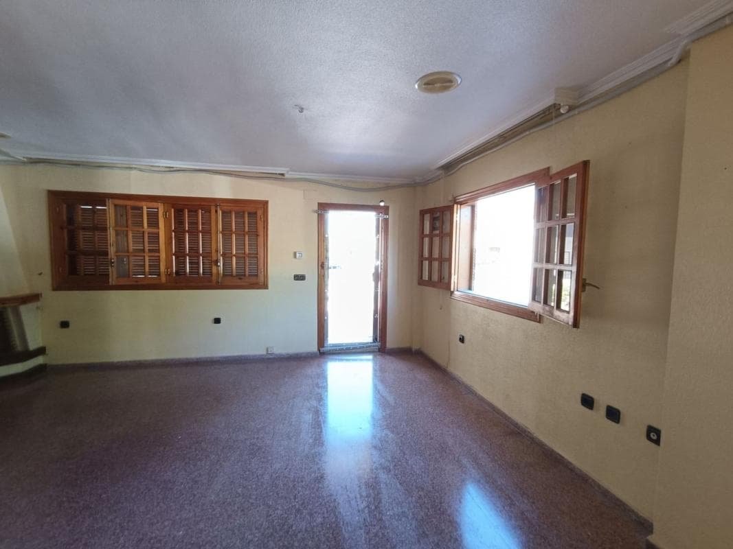 Venta de chalet independiente en Casa o chalet en Calle Tobarra, Dolores, Dolores
photo 4