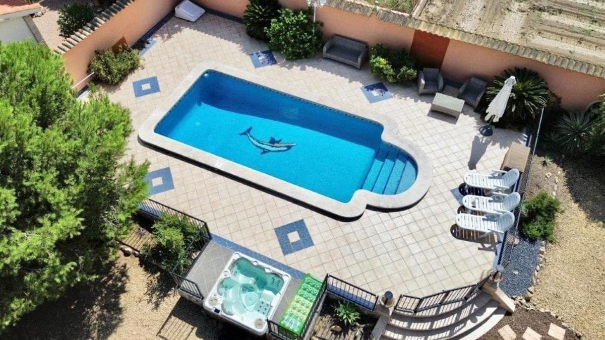 Propiedades en venta y alquiler en España photo 5