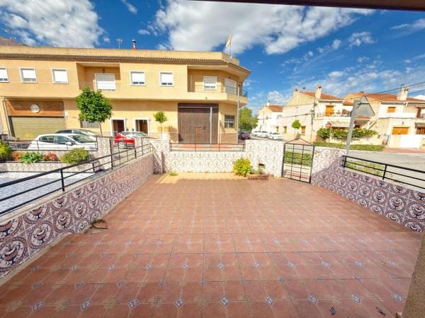 Chalet adosado en Dolores thumbnail 1