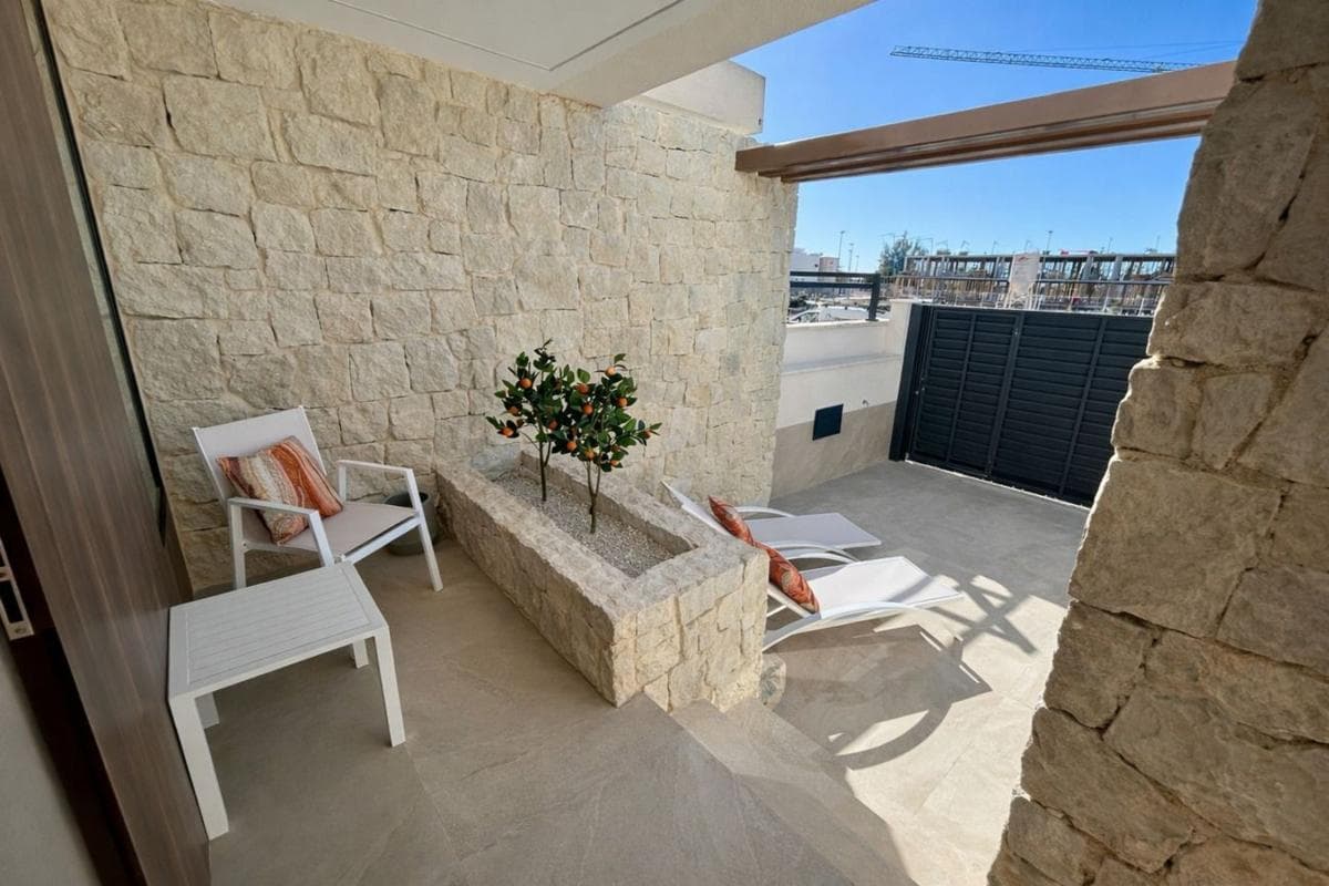 Venta de chalet independiente en Casa o chalet en Diseminado Berengueres, Dolores, Dolores
photo 5