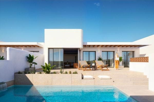 Chalet pareado en Sector 3, Dolores thumbnail 1