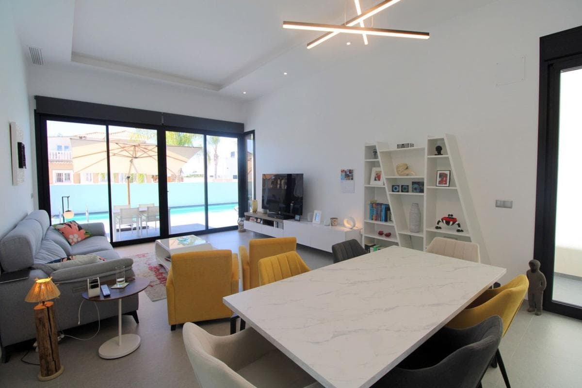 Venta de chalet independiente en Casa o chalet en Formentera del Segura, Formentera del Segura
photo 5
