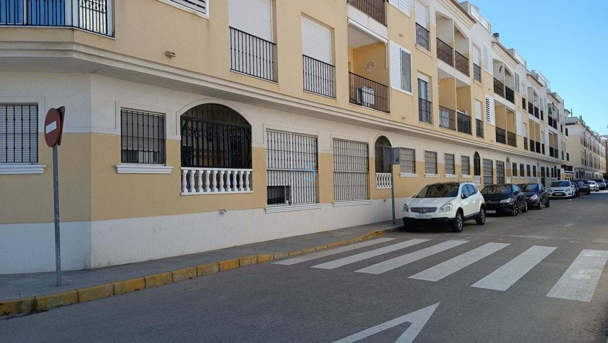 Venta de piso en Piso en Formentera del Segura, Formentera del Segura
photo 2