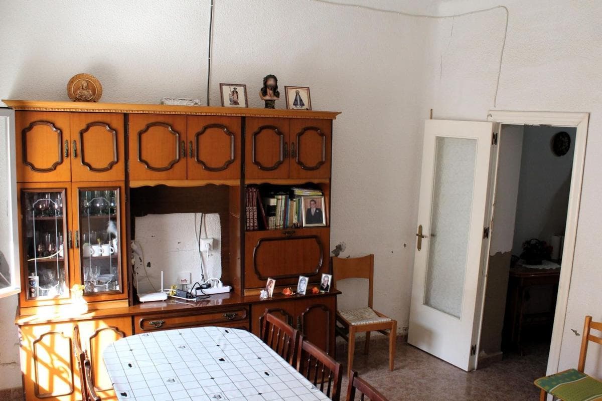 Propiedades en venta y alquiler en España photo 2