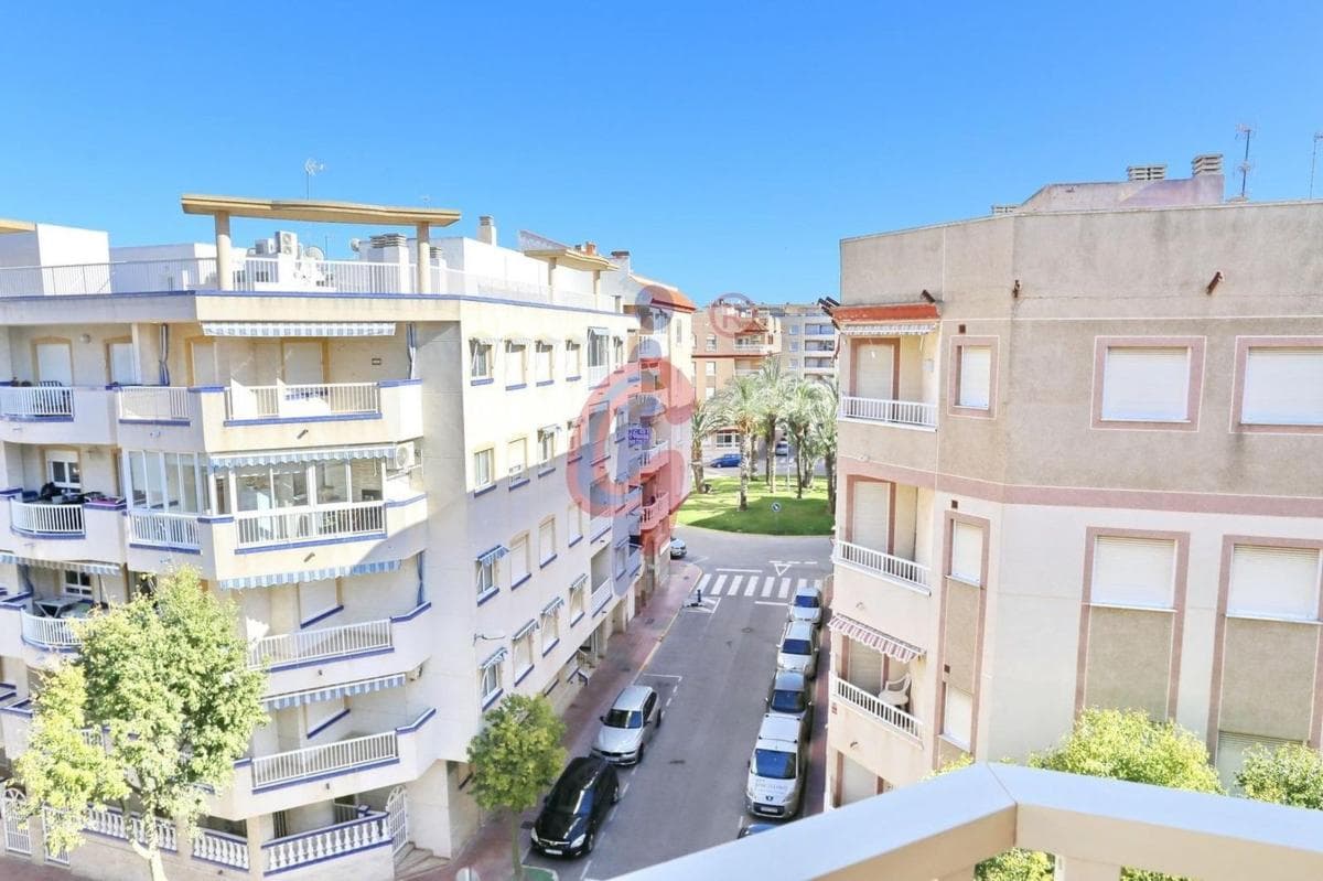 Sale of apartment in Piso en Calle Pintor Antonio López, 9, Las Viñas, Guardamar del Segura, Guardamar del Segura
photo 5