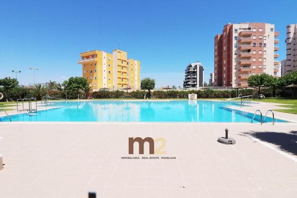 Venta de piso en Piso en Puerto Del, Puerto Deportivo, Guardamar del Segura, Guardamar del Segura
thumbnail 1