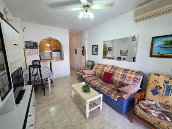 Venta de piso en Piso en Avenida de las Américas, Las Viñas, Guardamar del Segura, Guardamar del Segura
photo 1