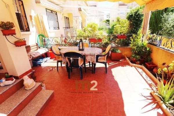 Chalet adosado en Moll, 9, Urbanizaciones, Guardamar del Segura thumbnail 2