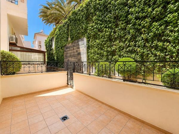 Chalet adosado en Serra Gelada, 14, Urbanizaciones, Guardamar del Segura thumbnail 2