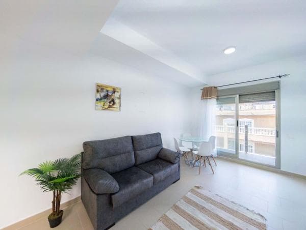 Venta de piso en Piso en Calle Blasco Ibáñez, 74, Guardamar Playa, Guardamar del Segura, Guardamar del Segura
thumbnail 2