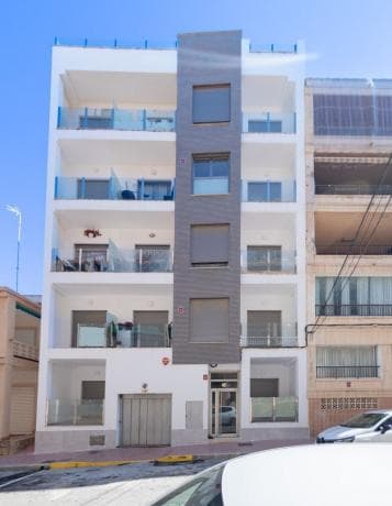 Venta de piso en Piso en Calle Blasco Ibáñez, 74, Guardamar Playa, Guardamar del Segura, Guardamar del Segura
photo 1