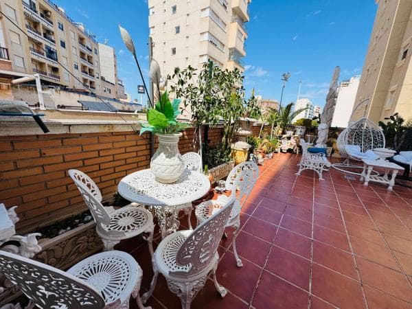 Venta de piso en Piso en Guardamar Playa, Guardamar del Segura, Guardamar del Segura
thumbnail 2