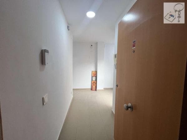 Venta de piso en Piso en Calle Blasco Ibáñez, Guardamar Playa, Guardamar del Segura, Guardamar del Segura
thumbnail 2