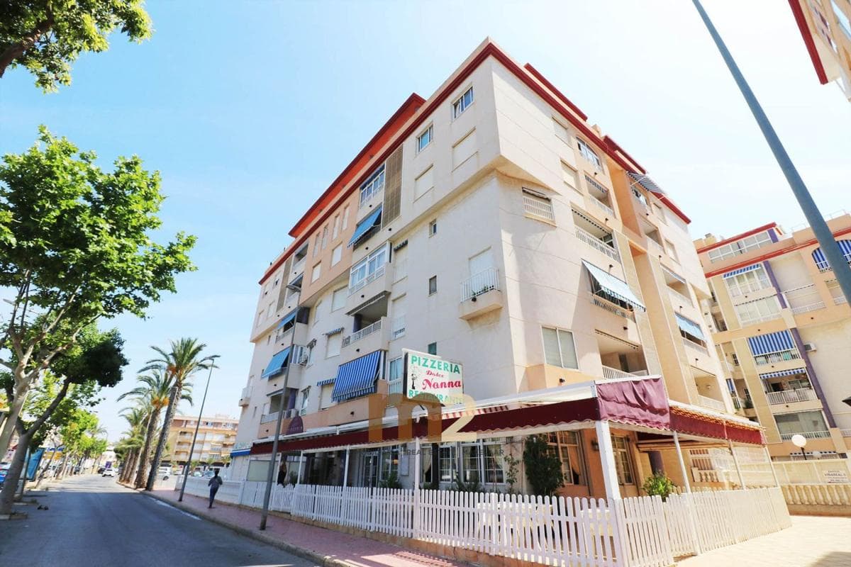 Sale of apartment in Piso en Las Viñas, Guardamar del Segura, Guardamar del Segura
photo 2