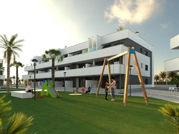 Venta de piso en Piso en Urbanizaciones, Guardamar del Segura, Guardamar del Segura
thumbnail 2