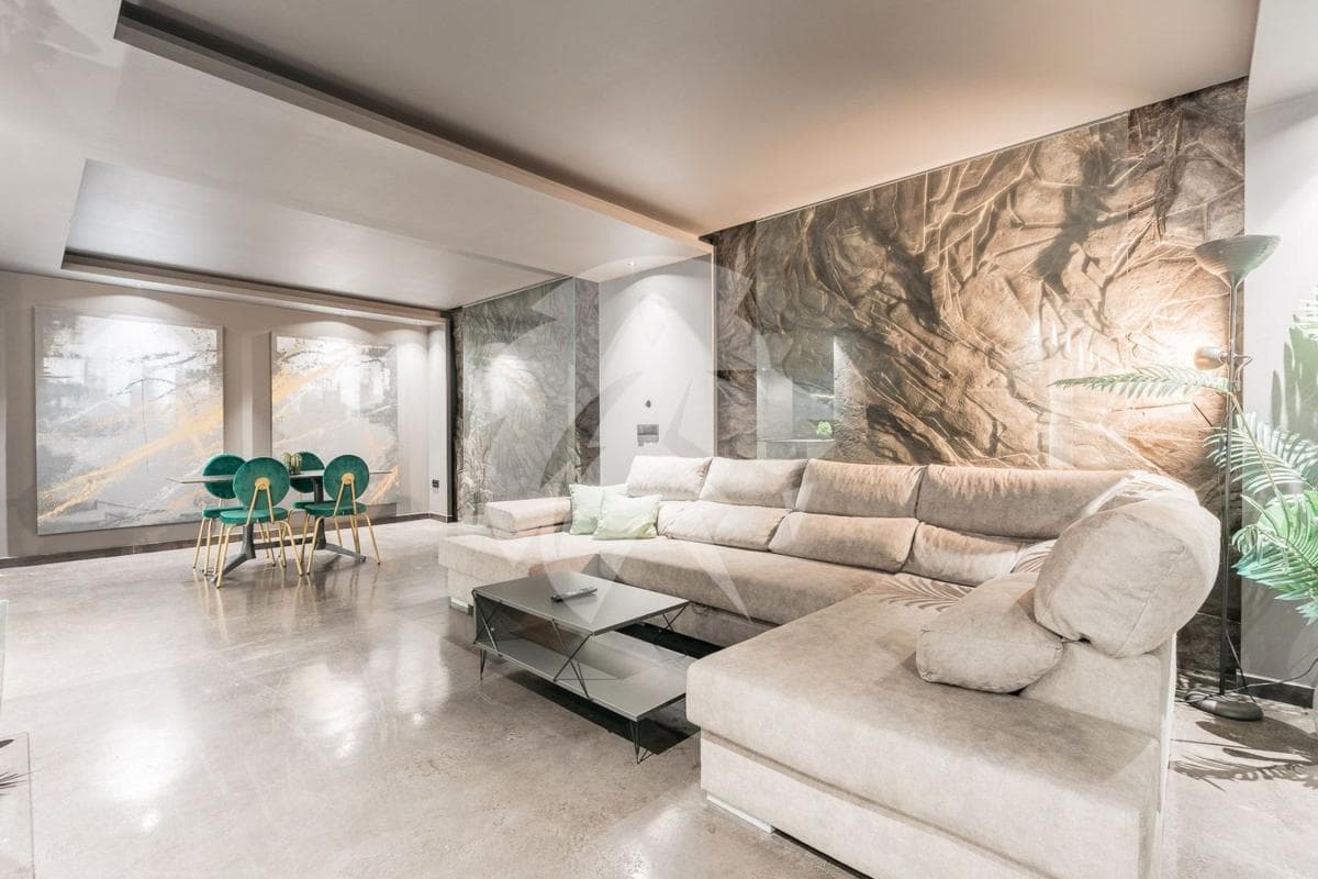 Venta de piso en Piso en Calle Mercat, Zona Pueblo, Guardamar del Segura, Guardamar del Segura
photo 4