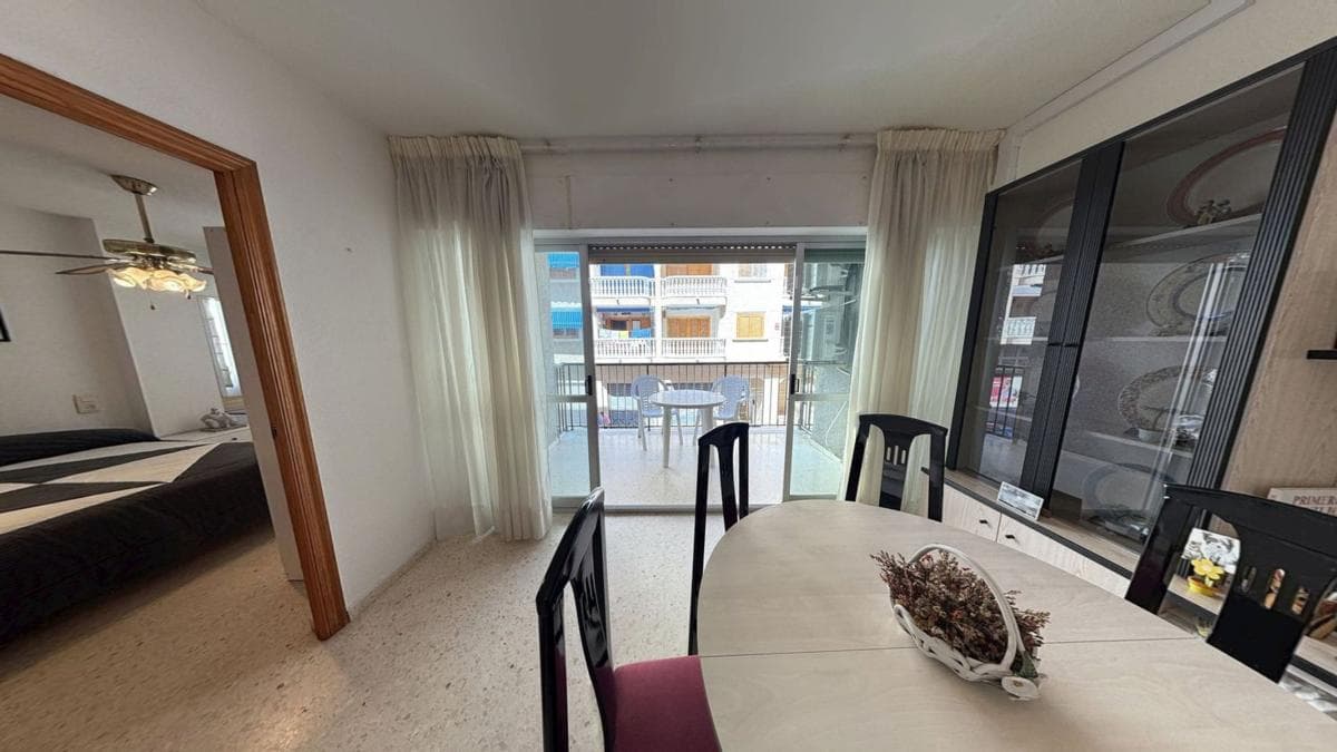 Sale of apartment in Piso en Calle Jorge Juan, Zona Pueblo, Guardamar del Segura, Guardamar del Segura
photo 5