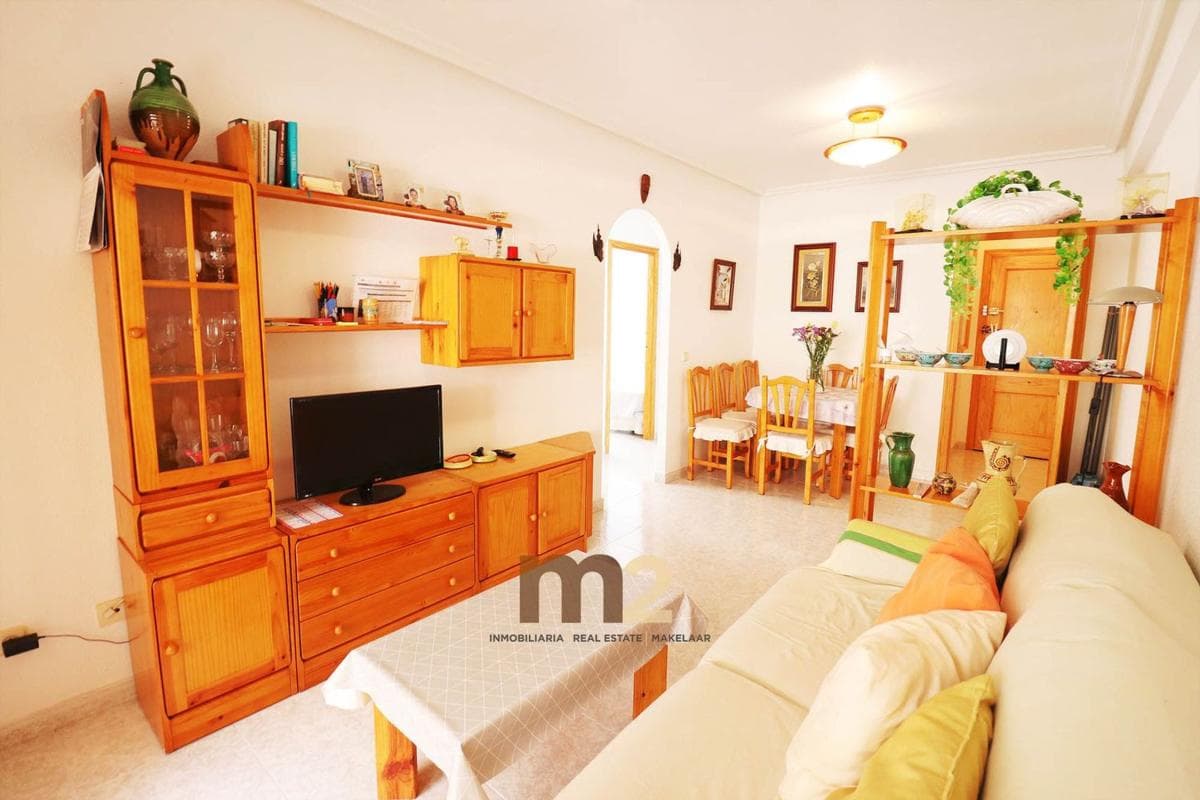 Sale of apartment in Piso en Plaza de Ecuador Trives, Las Viñas, Guardamar del Segura, Guardamar del Segura
photo 4