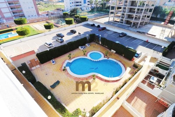 Venta de piso en Piso en Calle Juan García, Puerto Deportivo, Guardamar del Segura, Guardamar del Segura
thumbnail 1