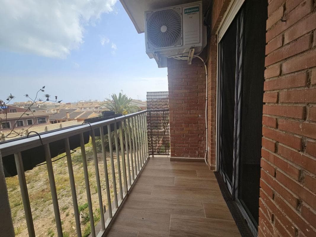 Sale of apartment in Piso en Calle Garcia Lorca, 32, Zona Pueblo, Guardamar del Segura, Guardamar del Segura
photo 4