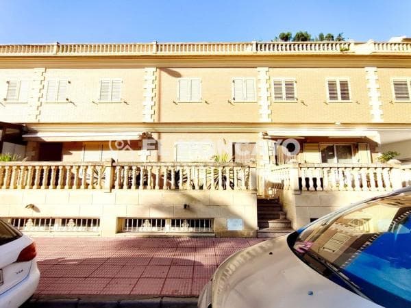Chalet adosado en Avenida de Cervantes, Zona Pueblo, Guardamar del Segura photo 1