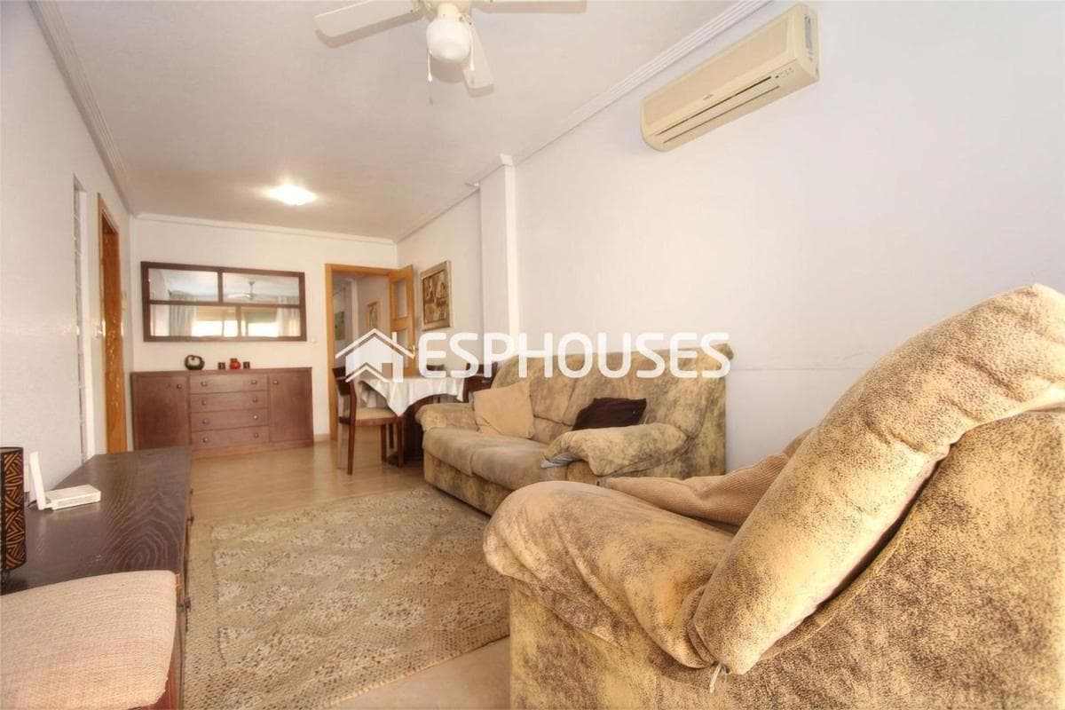Sale of apartment in Piso en Las Viñas, Guardamar del Segura, Guardamar del Segura
photo 4