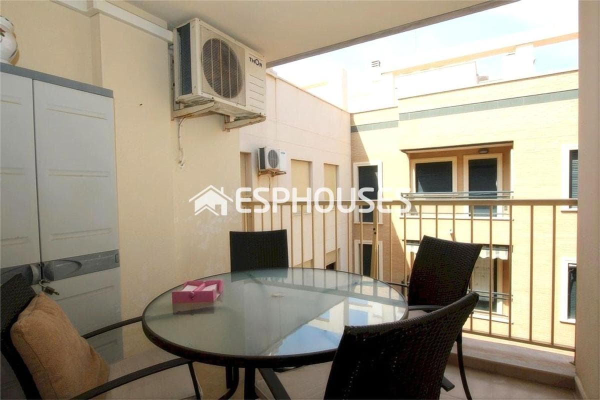 Sale of apartment in Piso en Las Viñas, Guardamar del Segura, Guardamar del Segura
photo 5