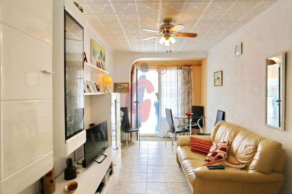 Chalet adosado en Urbanización Pinomar, 21, Urbanizaciones, Guardamar del Segura thumbnail 1