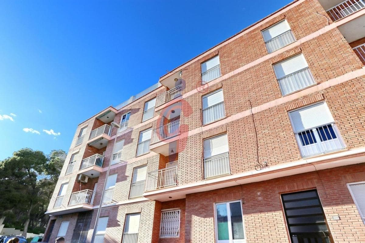 Sale of apartment in Piso en Calle Garcia Lorca, 32, Zona Pueblo, Guardamar del Segura, Guardamar del Segura
photo 4