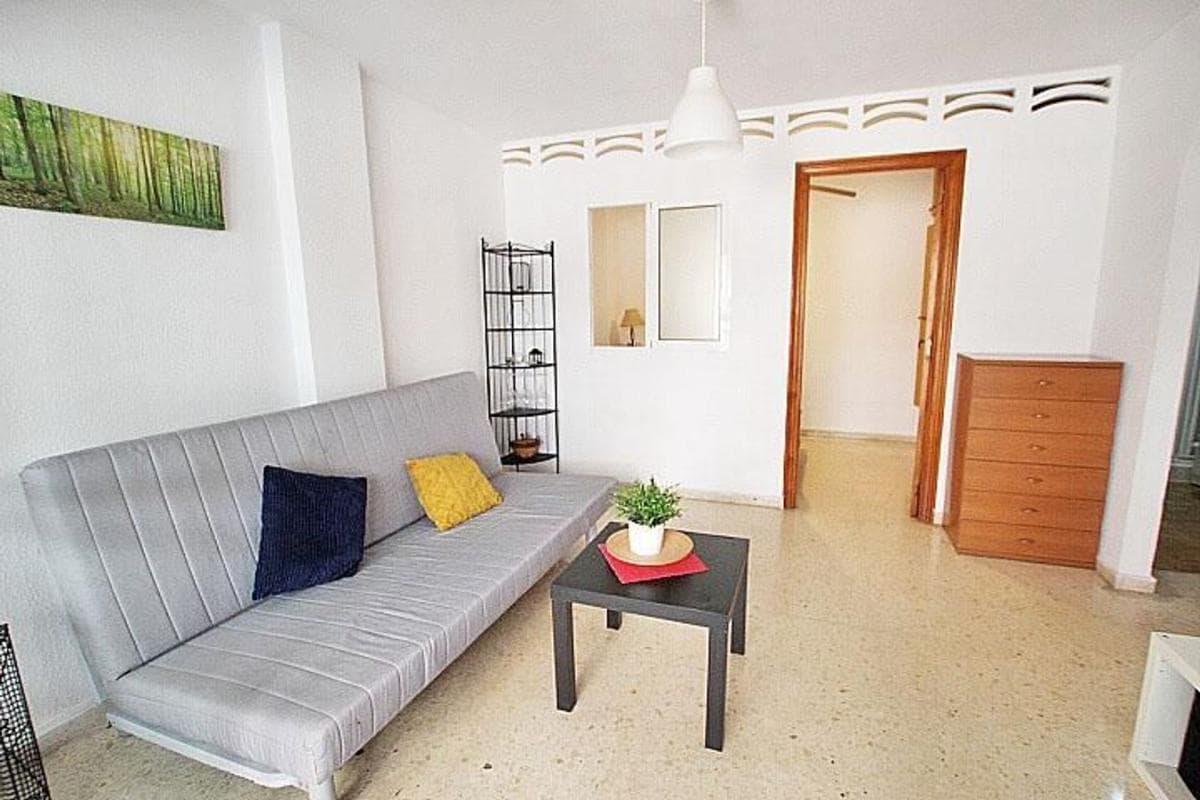 Sale of apartment in Piso en Calle Jorge Juan, Guardamar Playa, Guardamar del Segura, Guardamar del Segura
photo 4