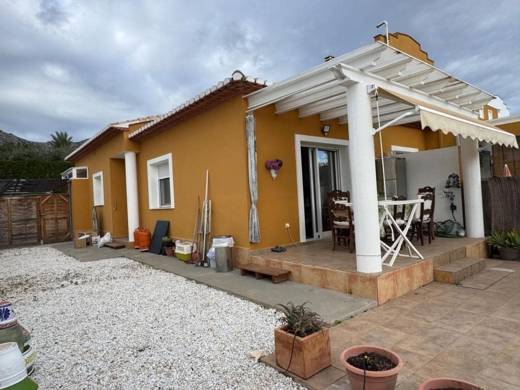 Propiedades en venta y alquiler en España photo 3