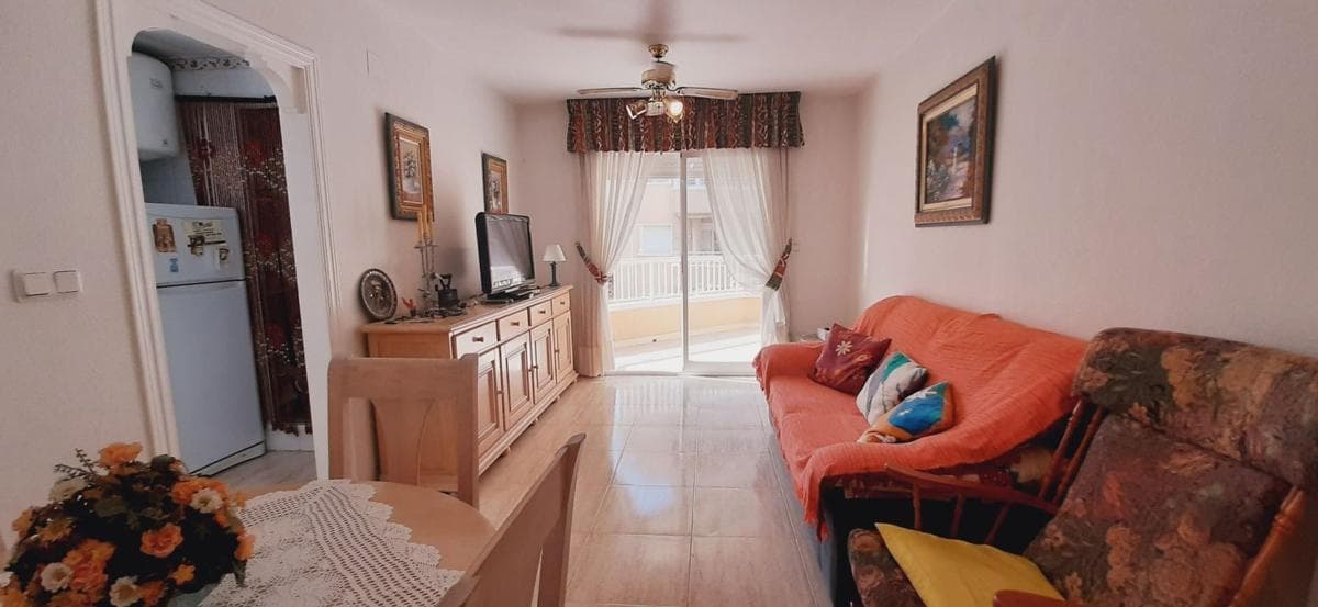 Sale of apartment in Piso en 9 de Octubre, 2, Guardamar Playa, Guardamar del Segura, Guardamar del Segura
photo 3