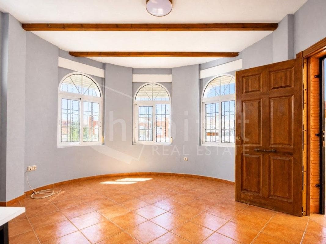 Propiedades en venta y alquiler en España photo 3