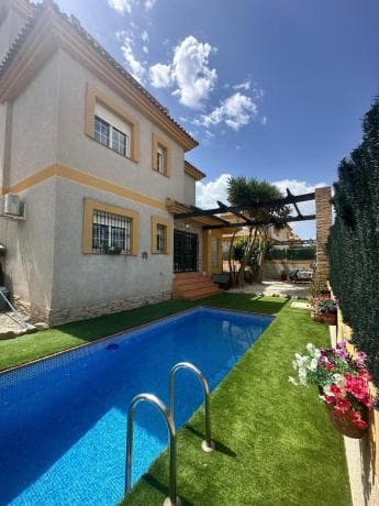 Casa o chalet independiente en Calle la Herrada s/n, Los Montesinos thumbnail 1