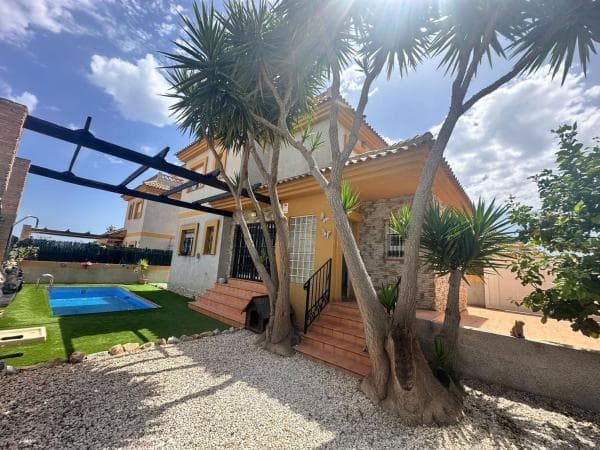 Casa o chalet independiente en Calle la Herrada s/n, Los Montesinos thumbnail 2