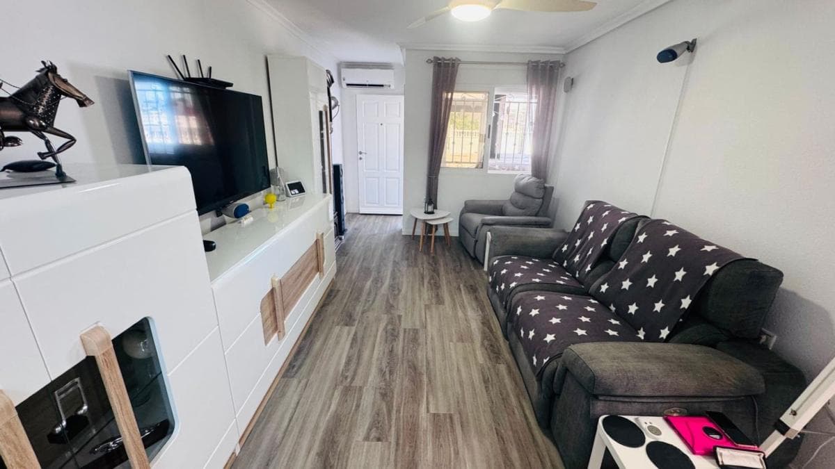 Sale of apartment in Piso en Desamparados-Hurchillo-Torremendo, Orihuela, Orihuela
photo 3