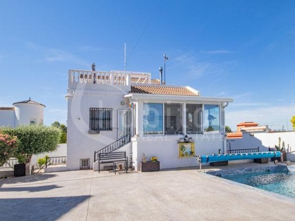 Casa o chalet independiente en Calle Olivera, Desamparados-Hurchillo-Torremendo, Orihuela photo 1