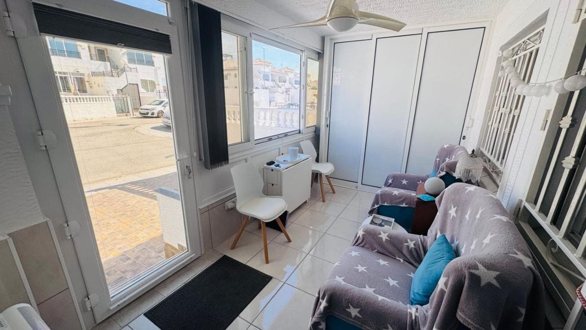 Sale of apartment in Piso en Calle Ciruelo, Desamparados-Hurchillo-Torremendo, Orihuela, Orihuela
photo 3