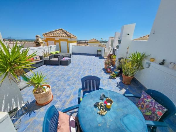 Sale of flat in Piso en Calle Melocotonero, Desamparados-Hurchillo-Torremendo, Orihuela, Orihuela
photo 1