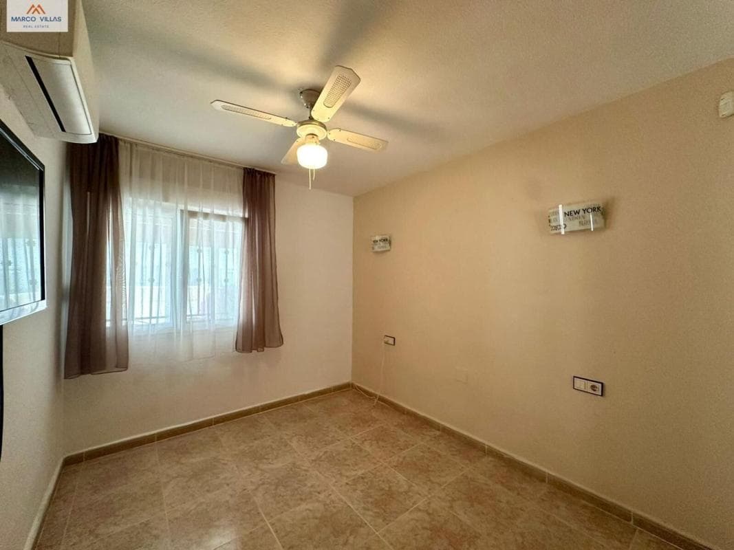 Sale of apartment in Piso en Desamparados-Hurchillo-Torremendo, Orihuela, Orihuela
photo 4