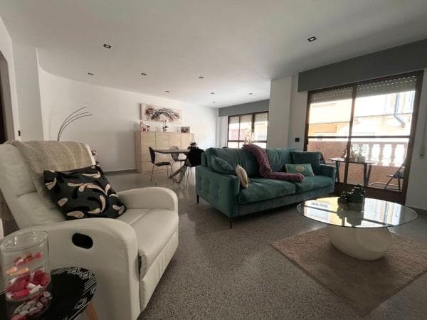 Sale of flat in Piso en Desamparados-Hurchillo-Torremendo, Orihuela, Orihuela
photo 1