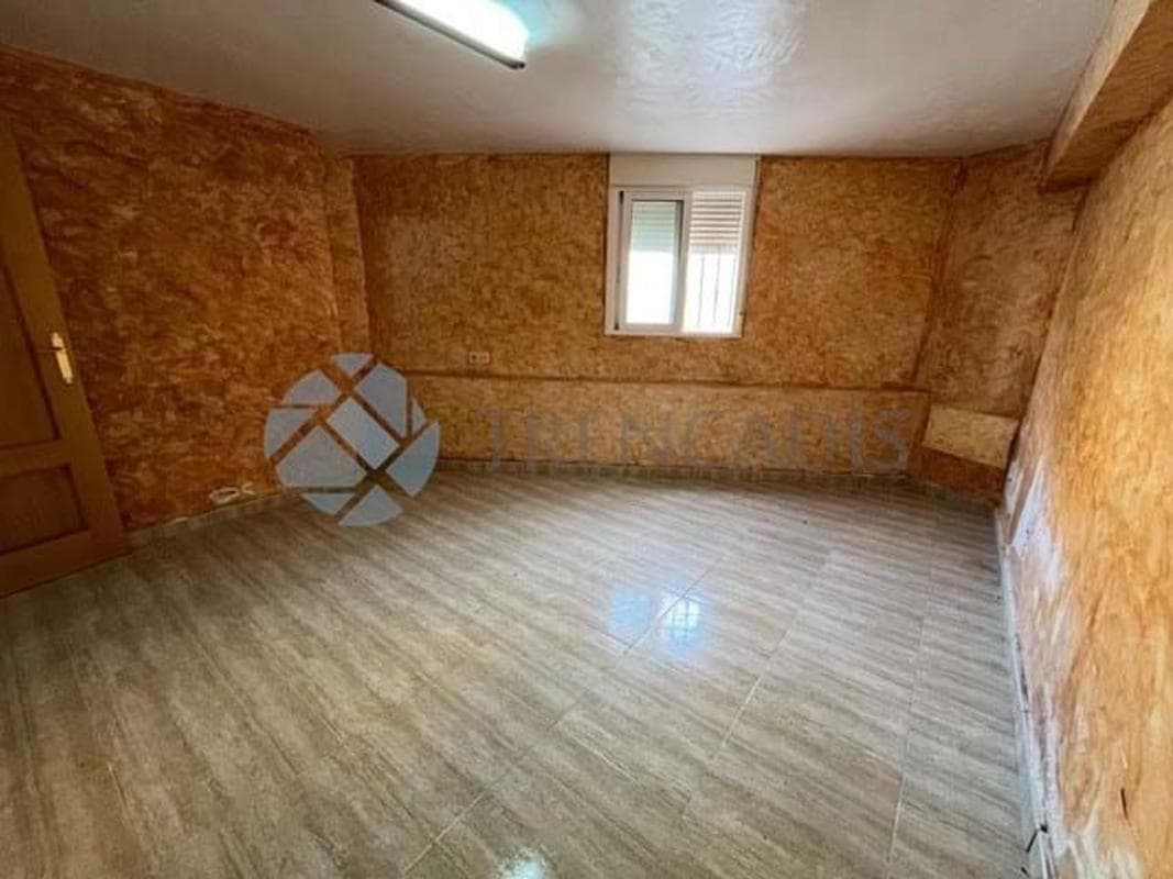 Propiedades en venta y alquiler en España photo 4