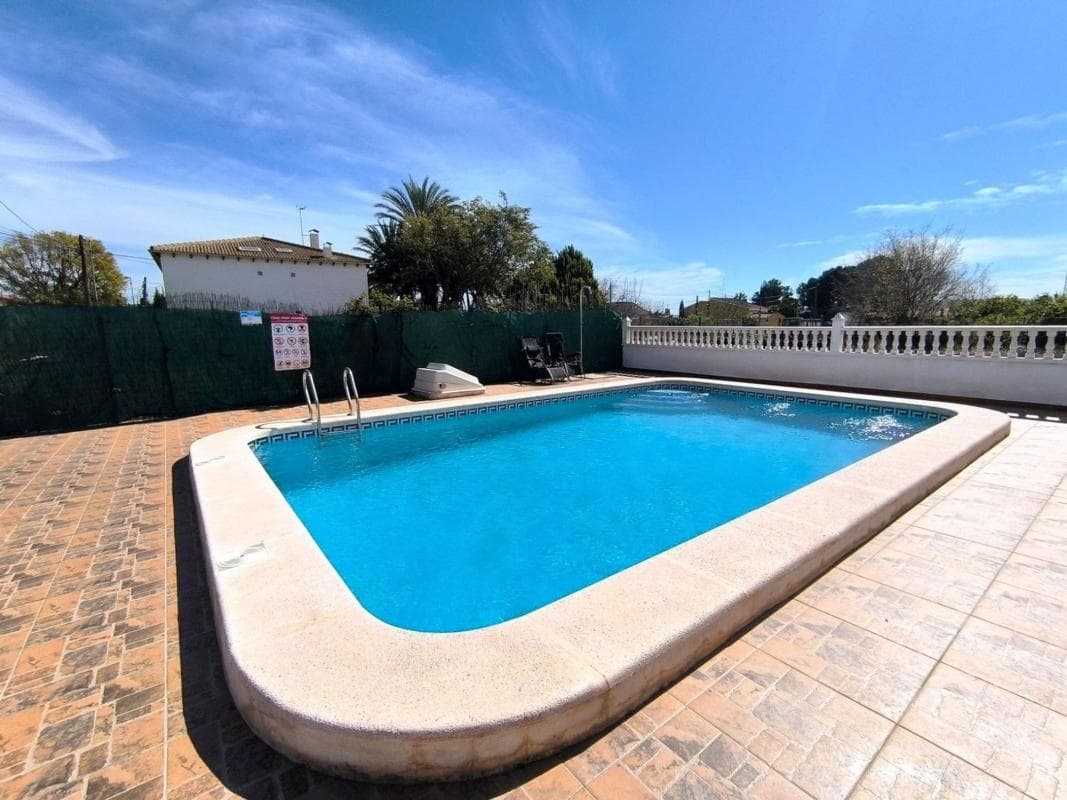 Venta de piso en Piso en Calle Asturias, Molins-Campaneta-San Bartolomé, Orihuela, Orihuela
photo 4