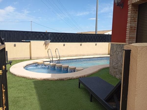 Chalet adosado en Calle Rioja Logroño, 32, Molins-Campaneta-San Bartolomé, Orihuela thumbnail 2