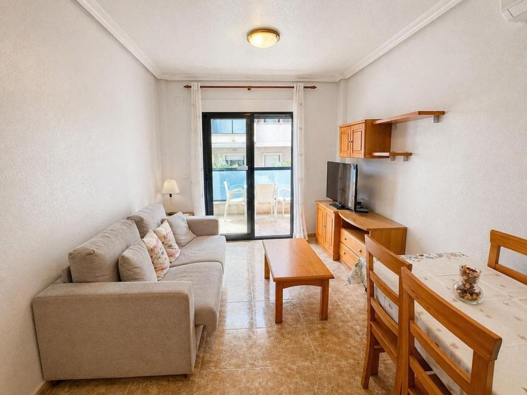 Sale of apartment in Piso en Calle a, Montepinar-La Aparecida-Raiguero, Orihuela, Orihuela
photo 3