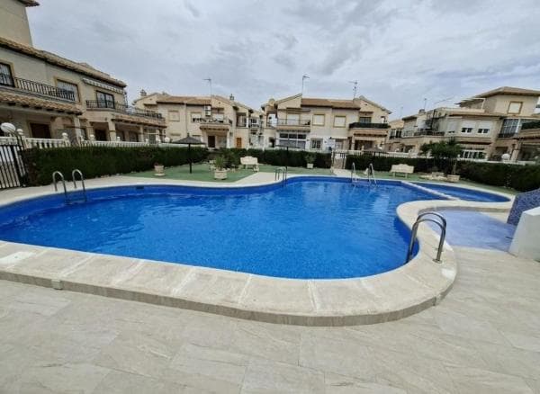 Casa o chalet independiente en Alto Polígono Puente, 4, Montepinar-La Aparecida-Raiguero, Orihuela photo 1