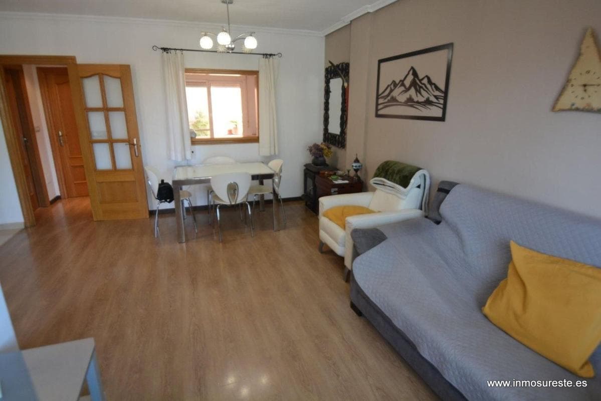 Propiedades en venta y alquiler en España photo 2
