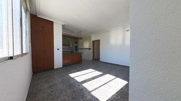 Venta de piso en Piso en Calle Pintor Agrasot, 22, Orihuela Ciudad, Orihuela, Orihuela
thumbnail 2