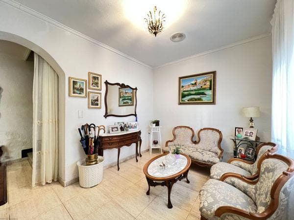 Chalet adosado en Orihuela Ciudad, Orihuela thumbnail 2