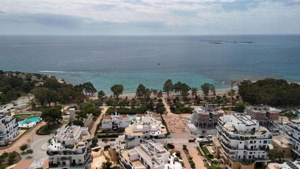 Duplex en venta en Dúplex en Calle Edeta, Platja de Torres, La Villajoyosa / Vila Joiosa, La Villajoyosa / Vila Joiosa thumbnail 2